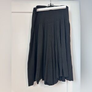 Cordera viscose Bermuda shorts